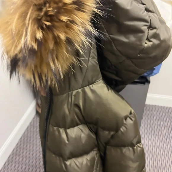 Athabasca softwear/Flash geo snow puffer down filled/fur-lined coat fitted